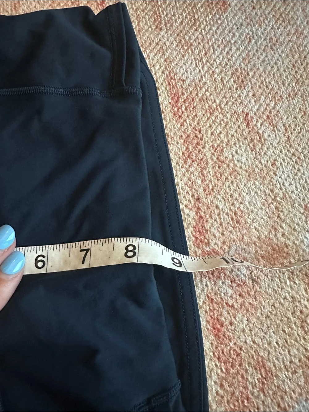 lululemon athletica minor stitching